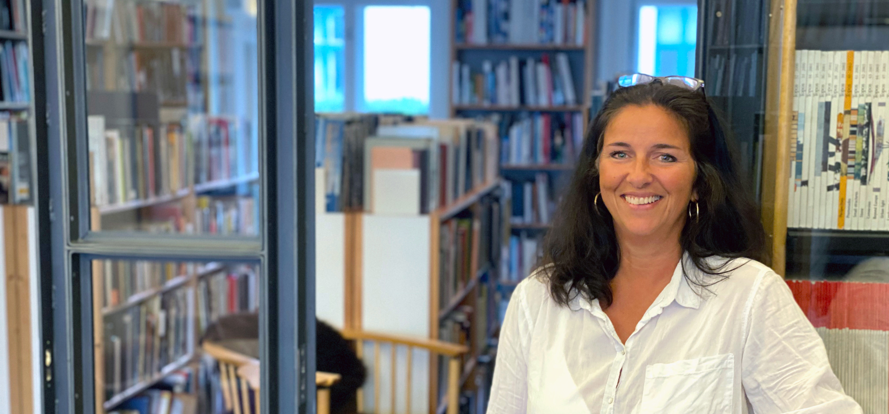 Bibliotekar Pernille Mofjell