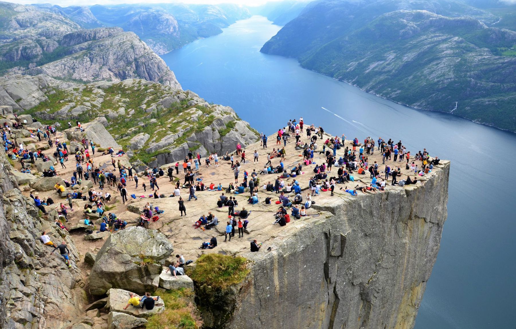 Preikestolen. Foto: Helge Kjellevold