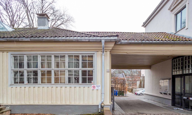 Arkitektenes hus i Josefines gate på Homansbyen får 350 000 kroner i støtte fra Kulturminnefondet til restaurering av historiske vinduer på paviljong- og hovedbygget. Foto: Arkitektforbundet