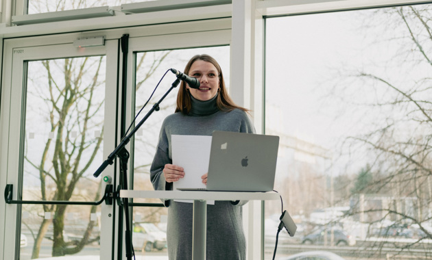 Programmeringsarkitekt Margrete Fauskanger Lindseth i Bærum kommune under offentliggjøringen av konkurranseresultatet. Foto: Mads Kristiansen / Asplan Viak