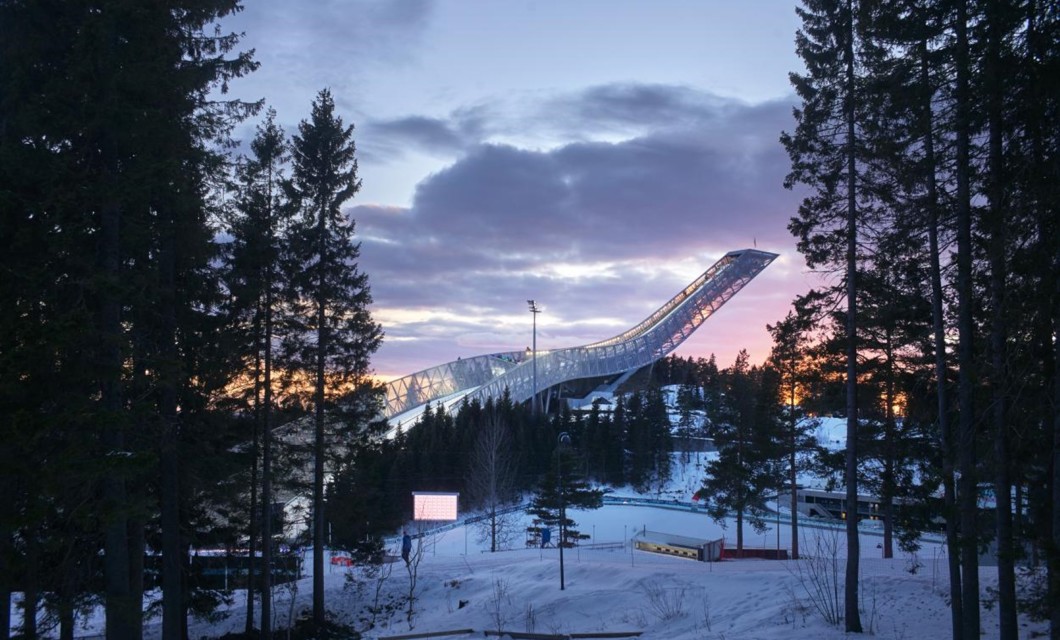 Houens fond-vinner i 2019: Holmenkollbakken i Oslo (JDS Architects). Foto: Julien Lanoo