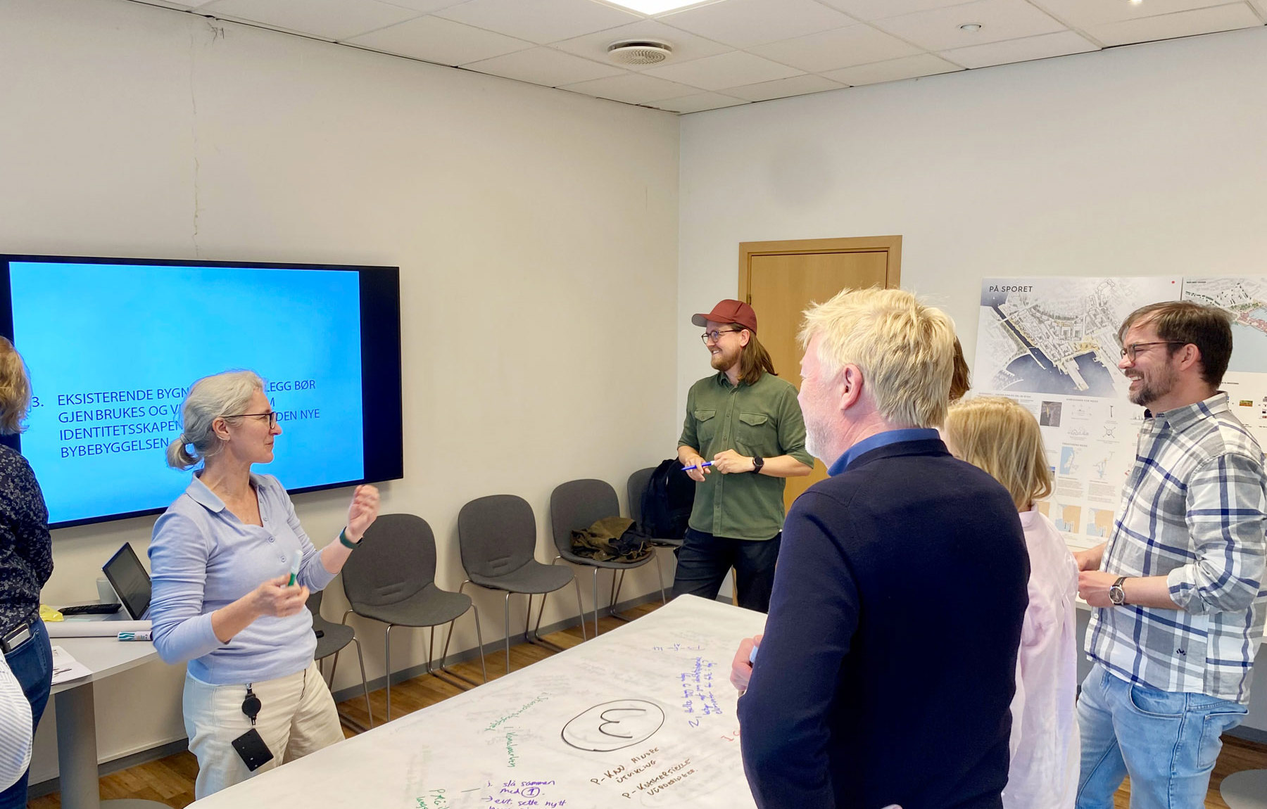 Alle vurderinger gås gjennom på nytt i en workshop. Foto: NAL