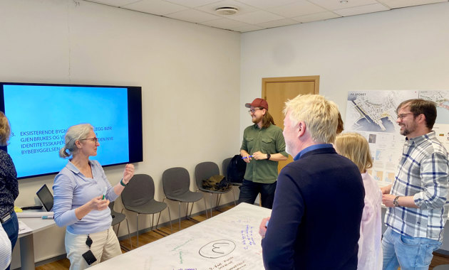Alle vurderinger gås gjennom på nytt i en workshop. Foto: NAL