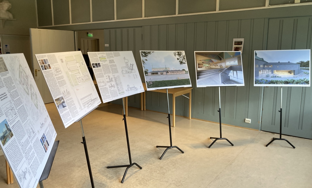 Utstilling av prekvalifiserte forslag i menighetssalen. Foto: Bodø Domkirke